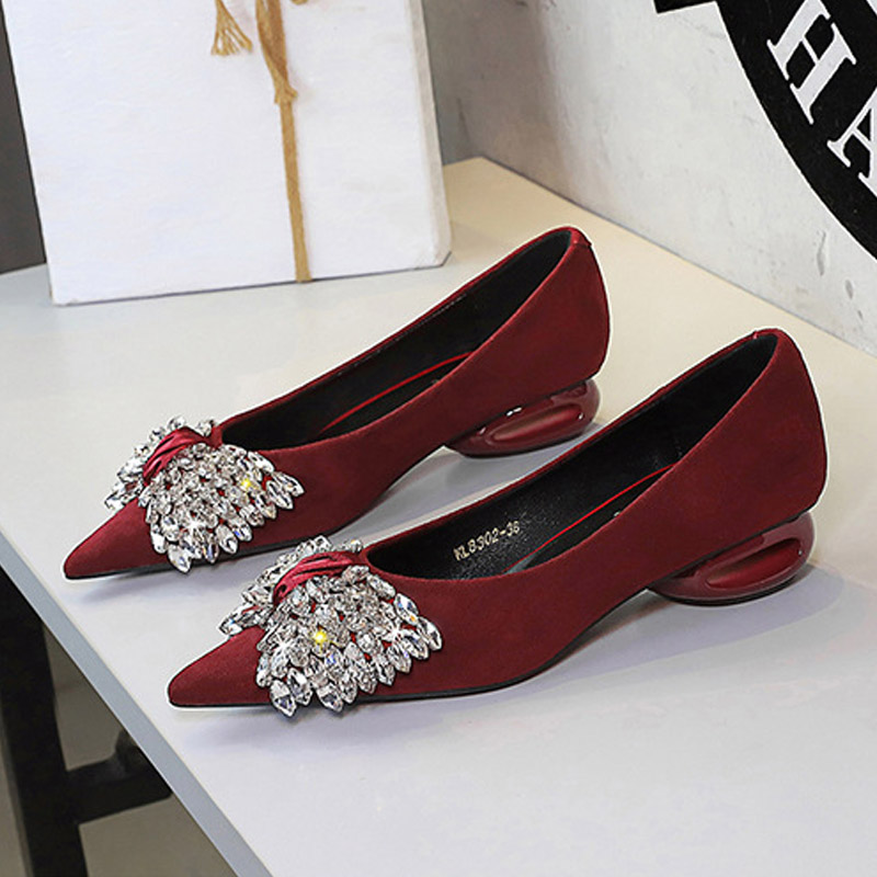 حذاء نسائي بكعب منخفض بتصميم ه - مراجعة Women'S Shoes وسعره