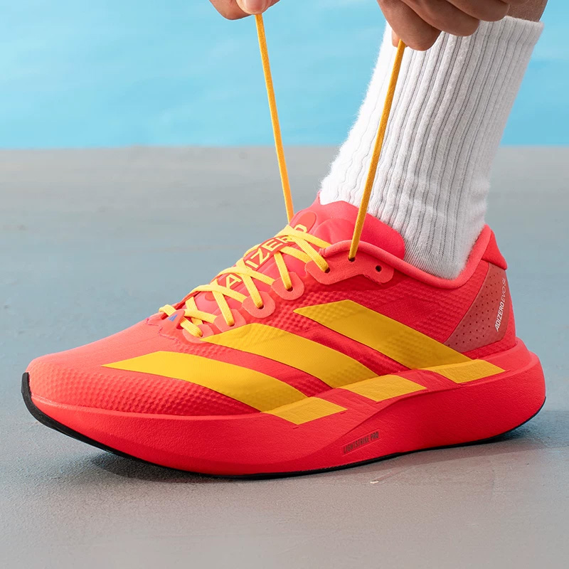 أحذية أديداس الرياضية للرجال،  - مراجعة Reflective Night Running Shoes وسعره