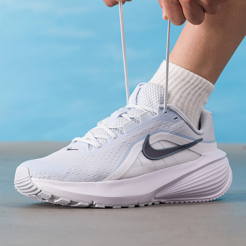 أحذية نايكي الرجالية الأصلية،  - مراجعة Lightweight Road Running Shoes وسعره