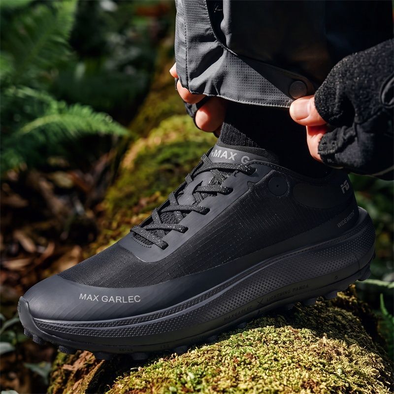 أحذية رياضية جديدة للجري 2026  - مراجعة Anti Slip Trail Running Sneakers وسعره