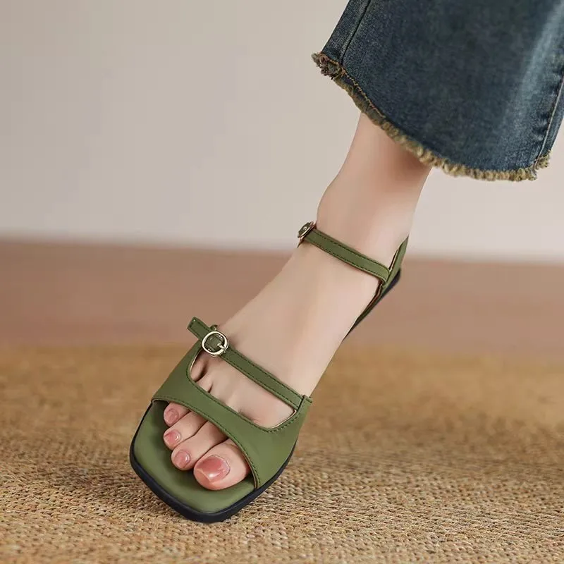 صنادل نسائية فرنسية عصرية متعد - مراجعة Sandals وسعره